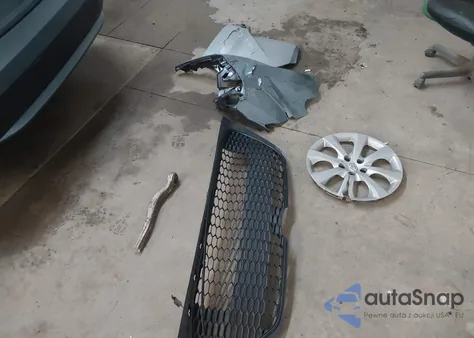 2020 Toyota Corolla Le from USA, damaged, VIN 5YFEPRAE6LP062027